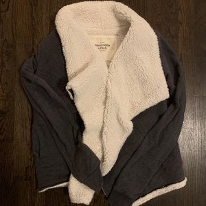 Abercrombie Sherpa lined cardigan